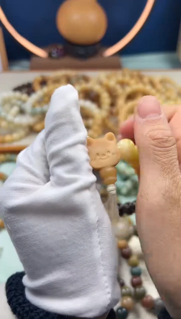 【闪购商品】菩提根/象牙果吊坠风化小熊三通单个1206