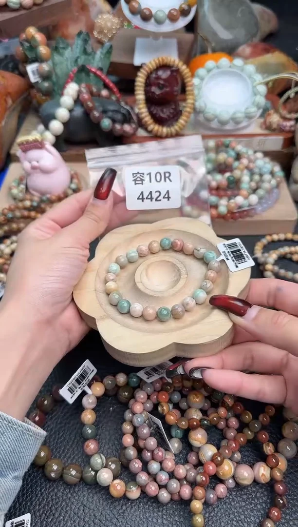 【闪购商品】石英质玉手链未镶嵌10R4424