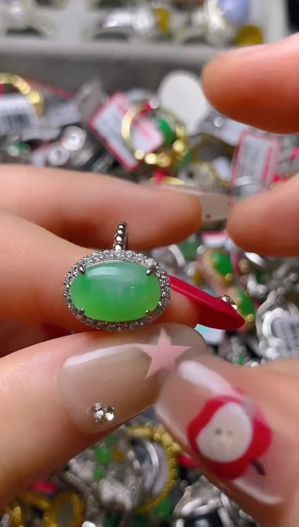 银S925镶嵌戒指翡翠百内无证书