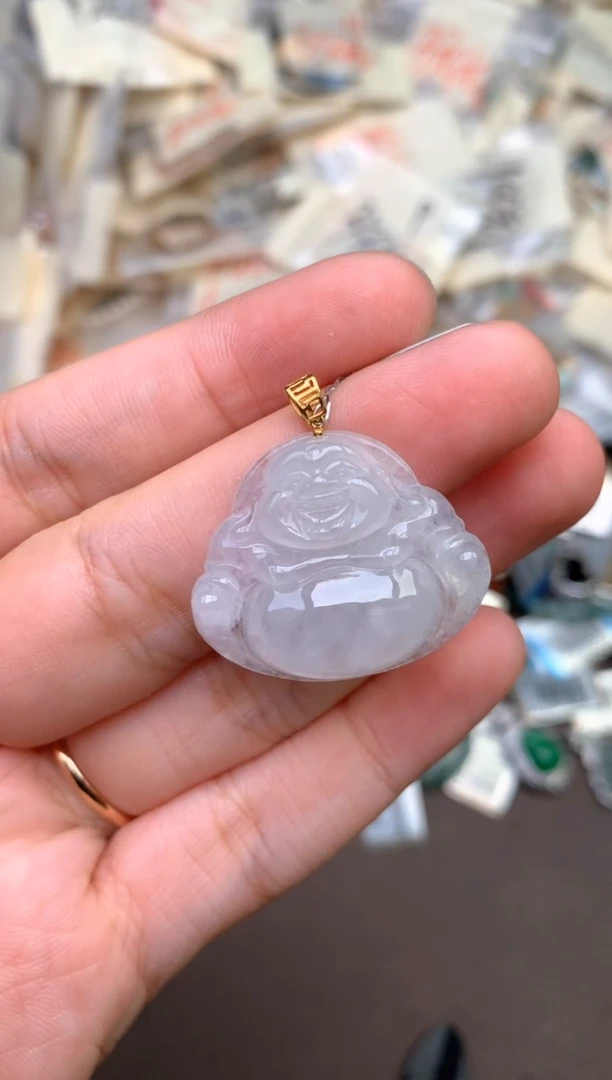 18K金镶嵌挂件翡翠—