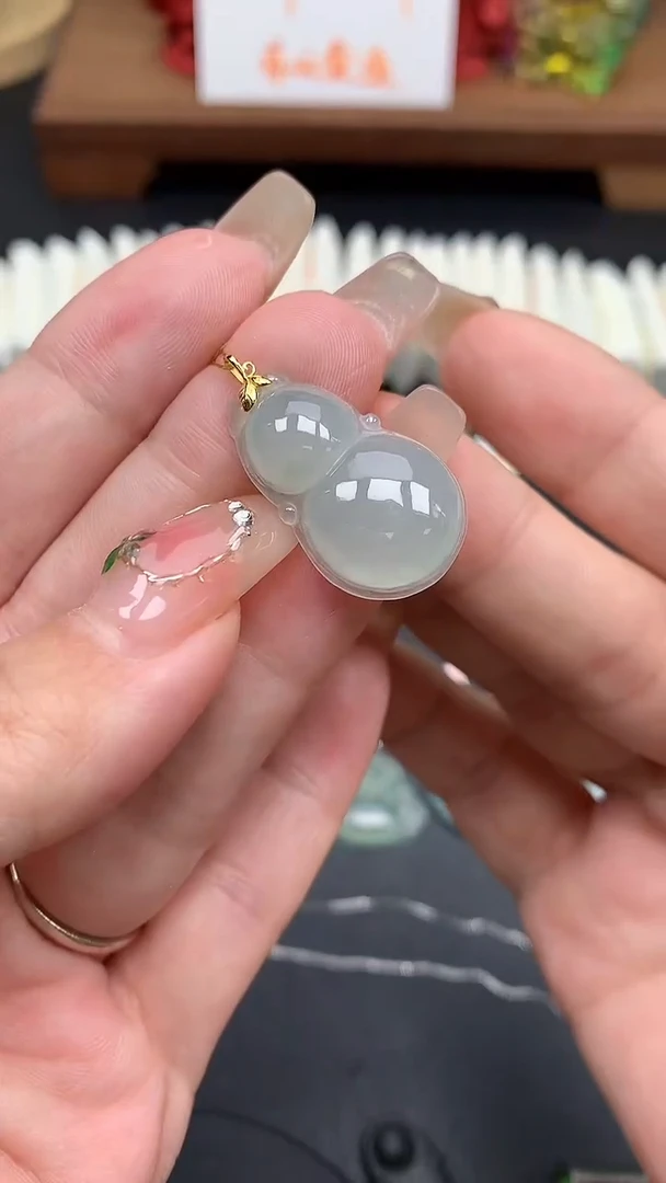 【闪购商品】翡翠吊坠(不含链)18K金镶嵌MS154623