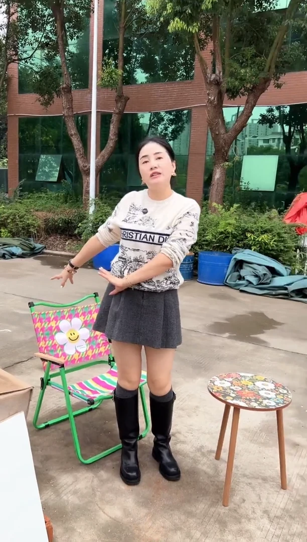 水晶玻璃吸管款花朵椅子