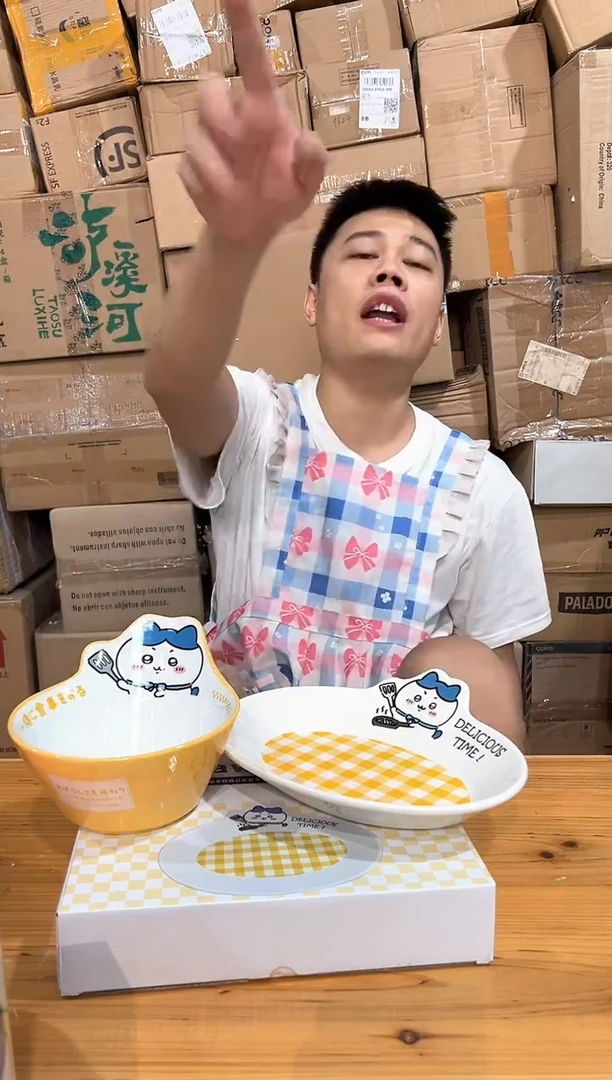 瓷片小八格子餐盘加沙拉碗