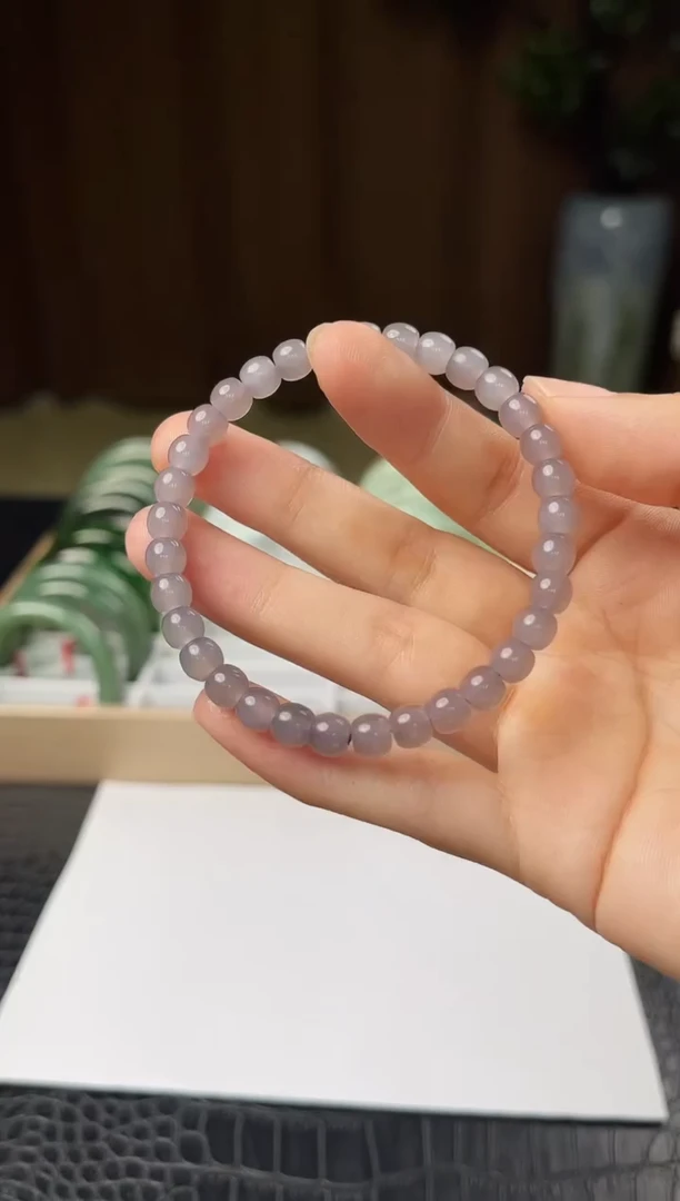 手串未镶嵌和田玉6mm左右直切冰紫