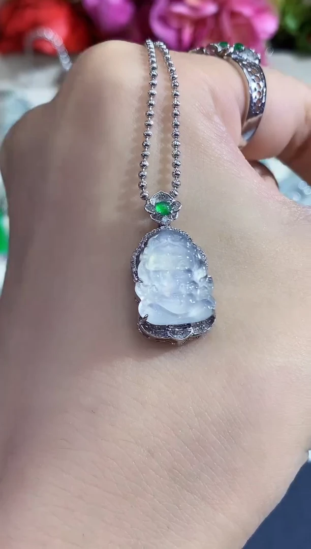 吊坠(不含链)18K金镶嵌翡翠B52
