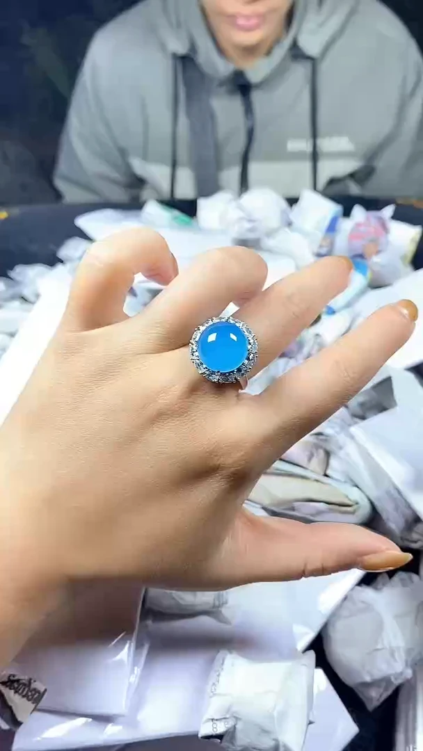 满色吊坠 所见即所得！！