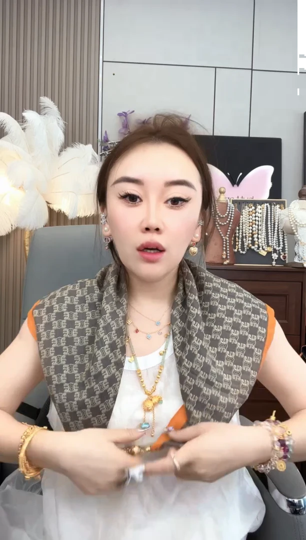 亚克力不锈钢橘色小赛丝巾