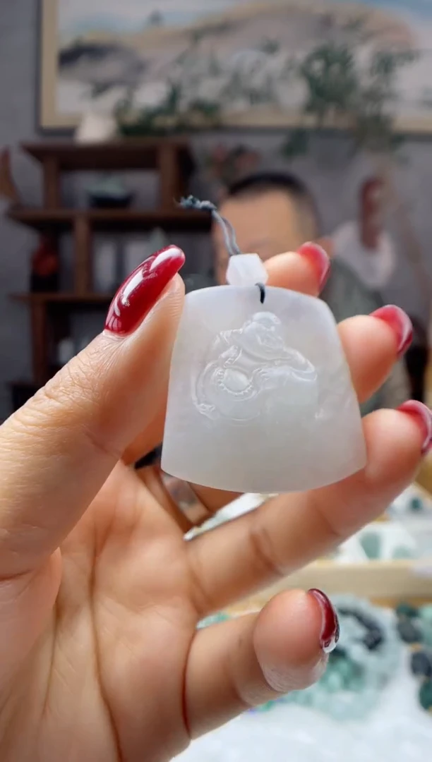 【闪购商品】定制翡翠未镶嵌佛公