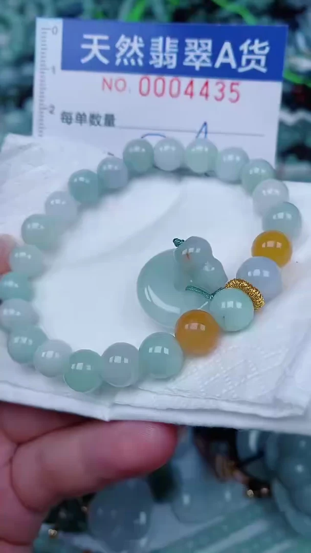 翡翠未镶嵌颈饰00004435