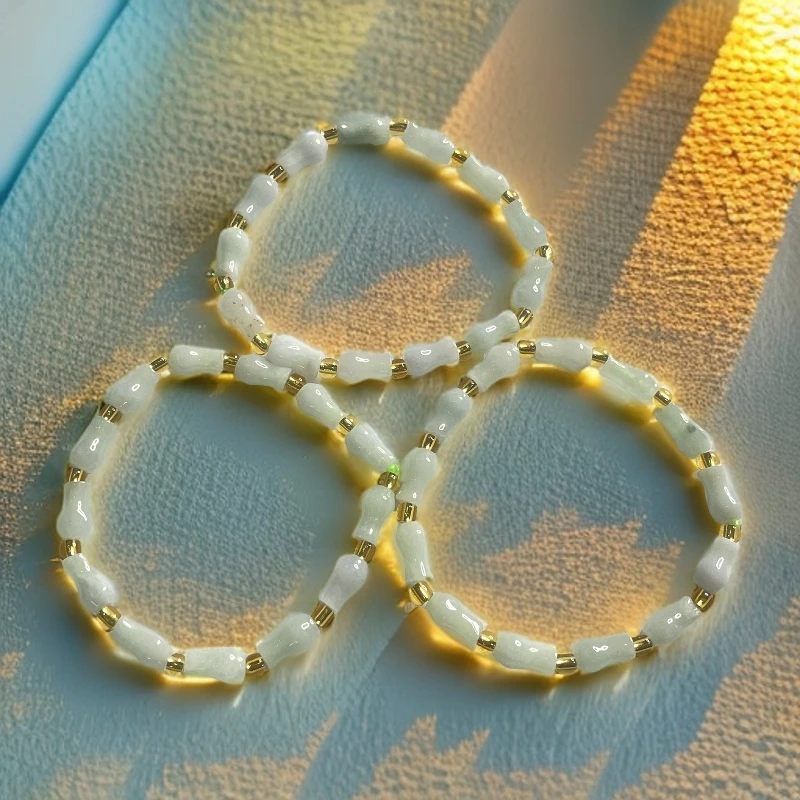 天然翡翠小花瓶珠子手链（多样性发其一）BH285