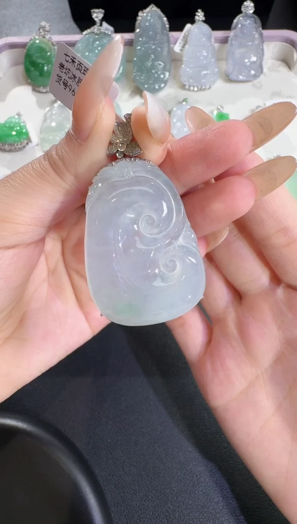 翡翠18K金镶嵌吊坠(不含链)【源头工厂】钻石镶嵌