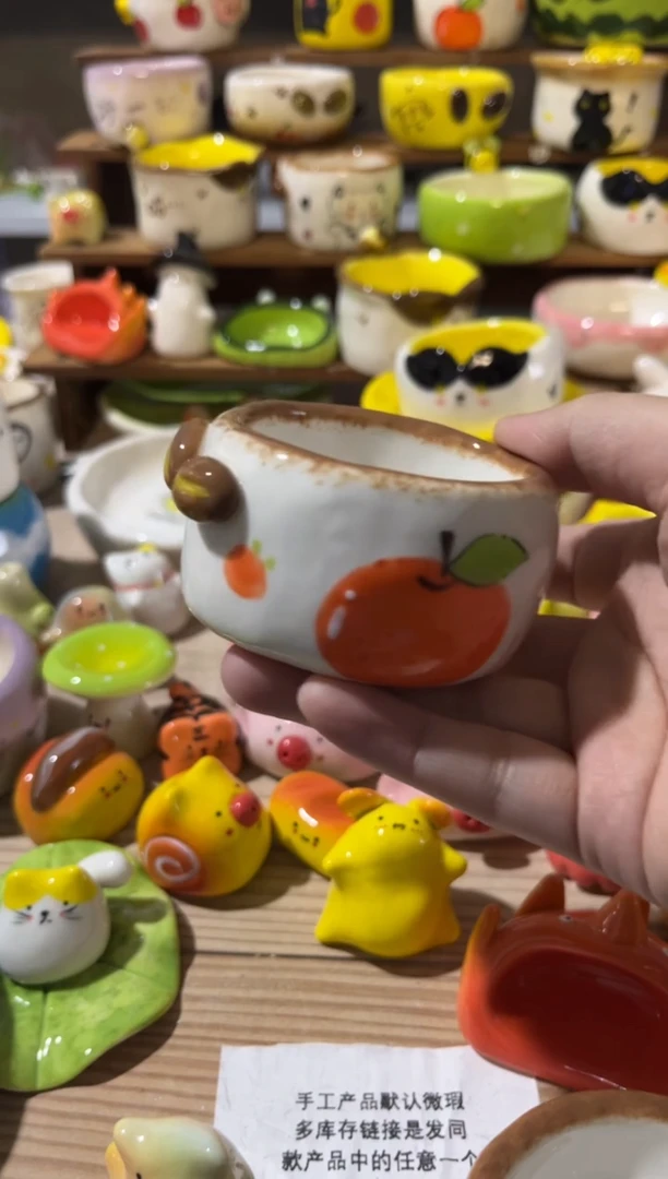 1手绘釉下彩微瑕陶瓷