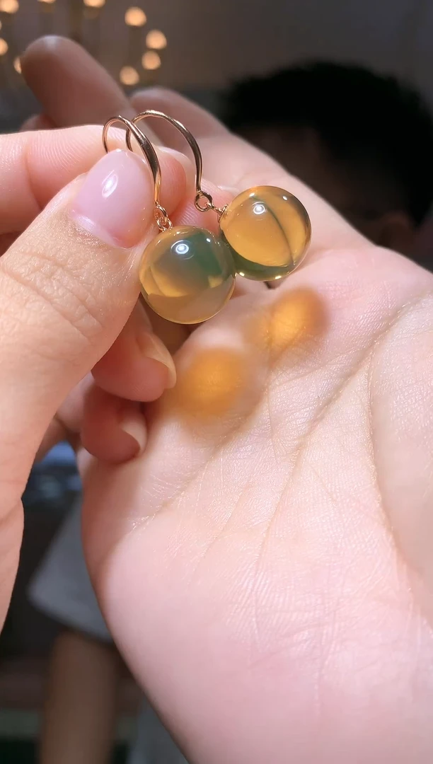 琥珀银S925镶嵌耳饰老王严选