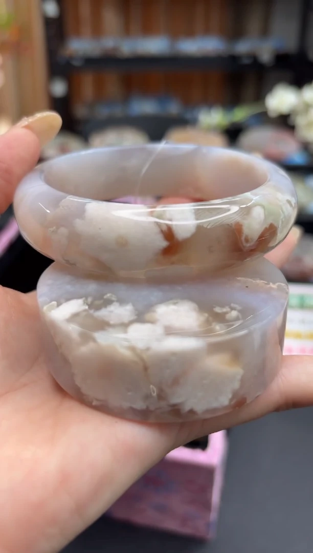 未镶嵌手镯石英质玉C164(66圈赠送镯心)