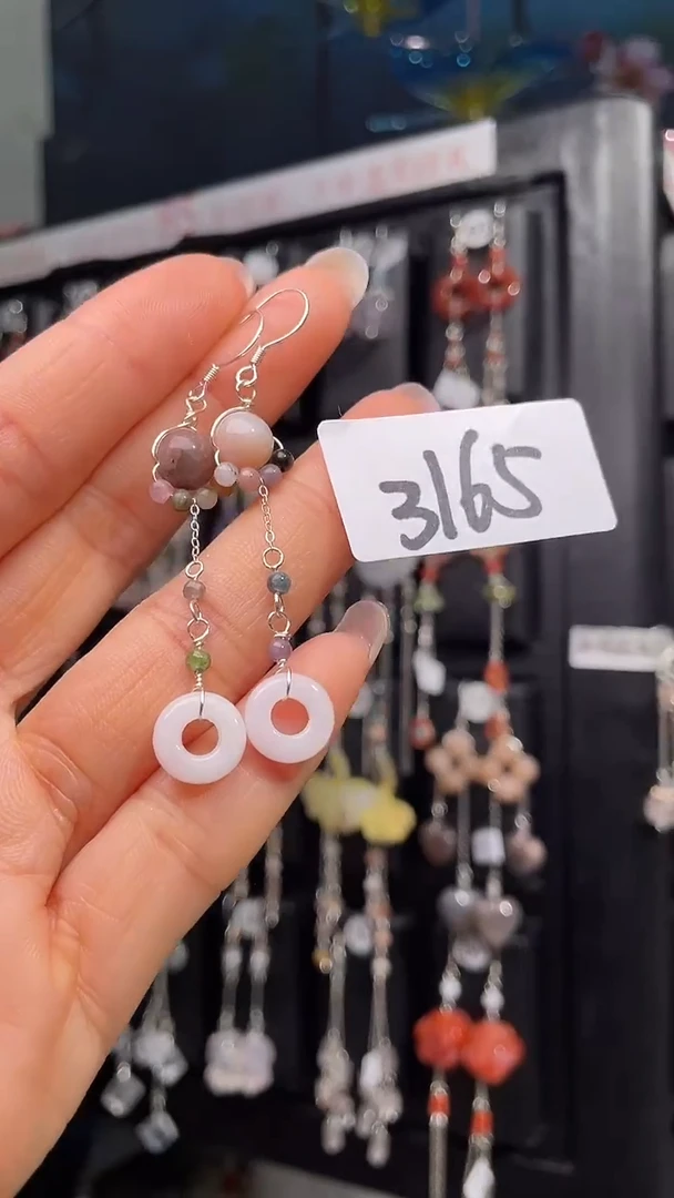 未镶嵌翡翠耳饰喜欢拍