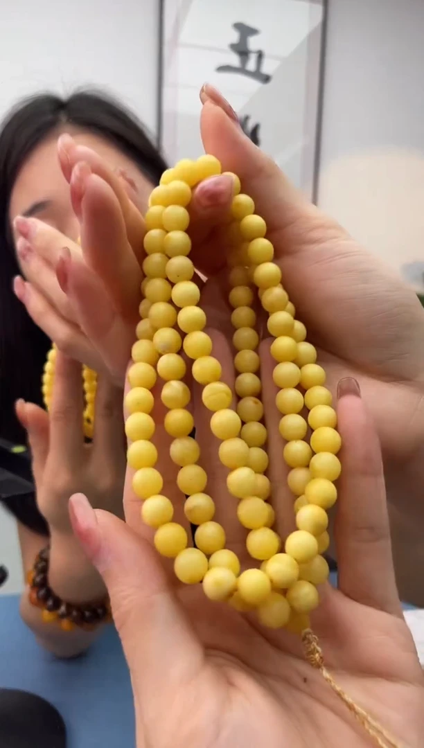 未镶嵌蜜蜡珠宝奇石0 8微瑕假一罚十多样性发其一