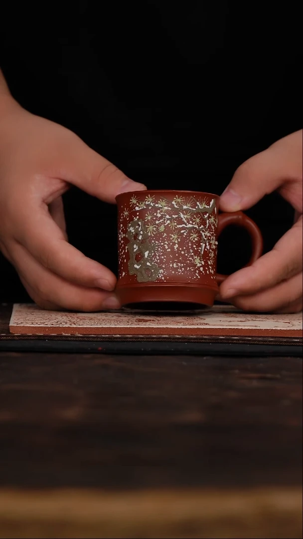 茶杯紫砂非遗茶器-雪松把杯