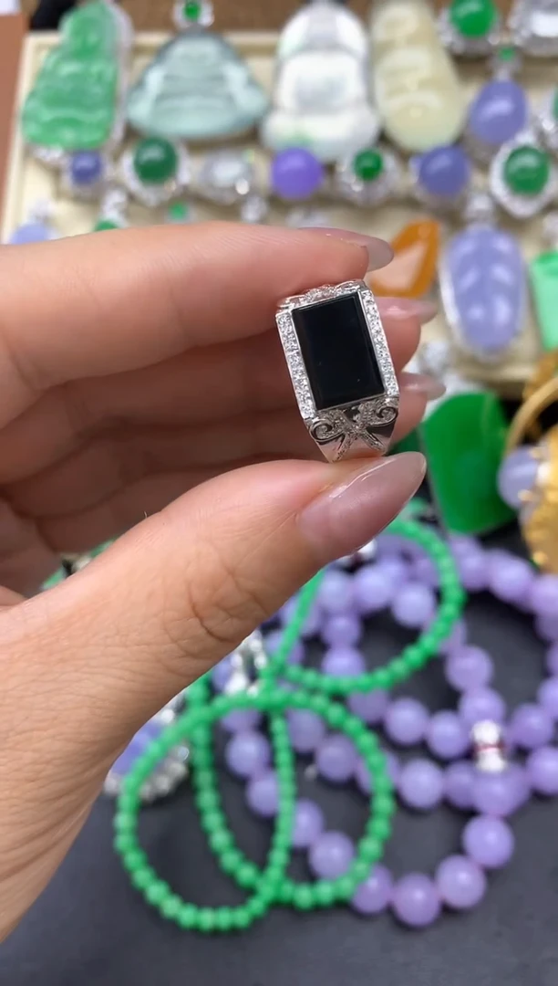 【闪购商品】翡翠戒指18K金镶嵌193-中国好珍宝