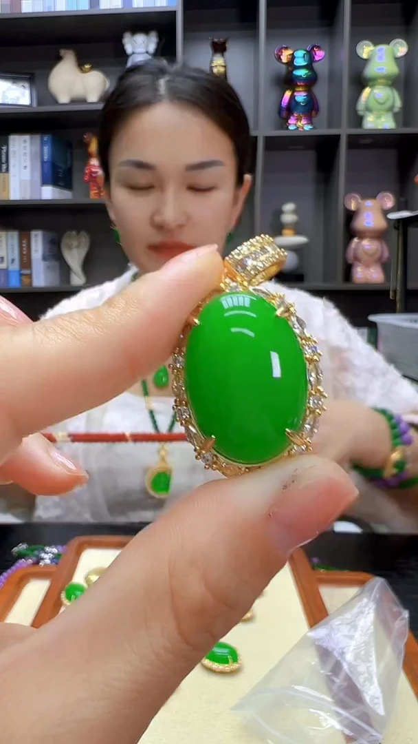 翡翠14K金镶嵌颈饰丹丹diy劲饰