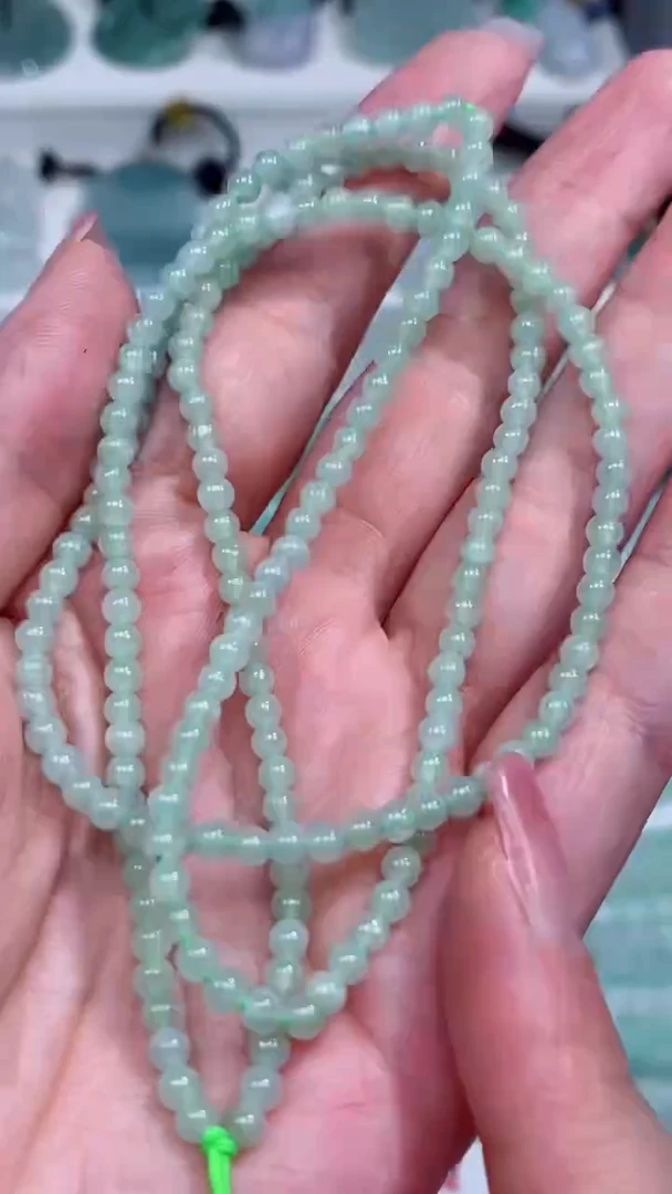 翡翠未镶嵌颈饰珠链