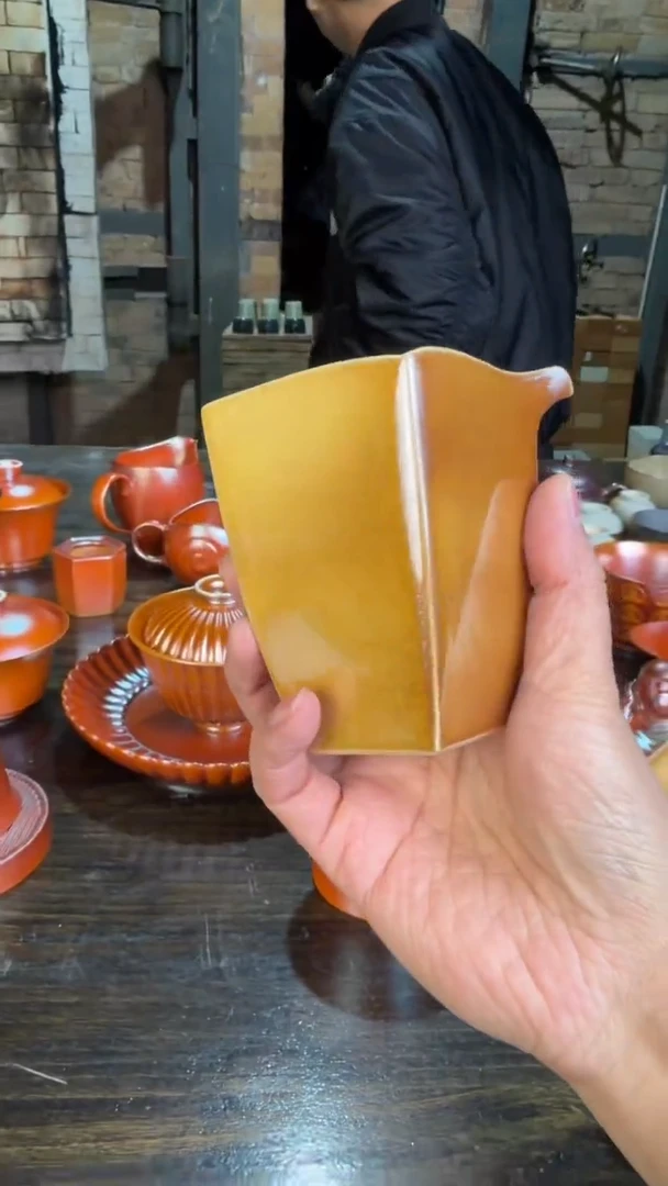 41柴房陶瓷原创公道杯