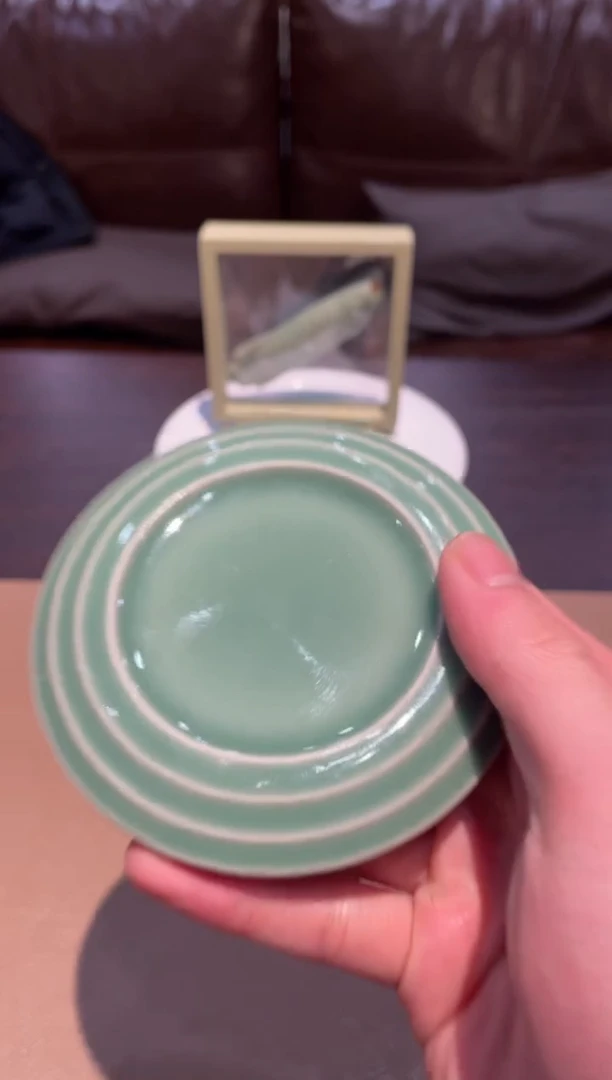 183窑承青瓷弦纹盖置