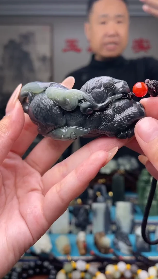 未镶嵌和田玉挂件1