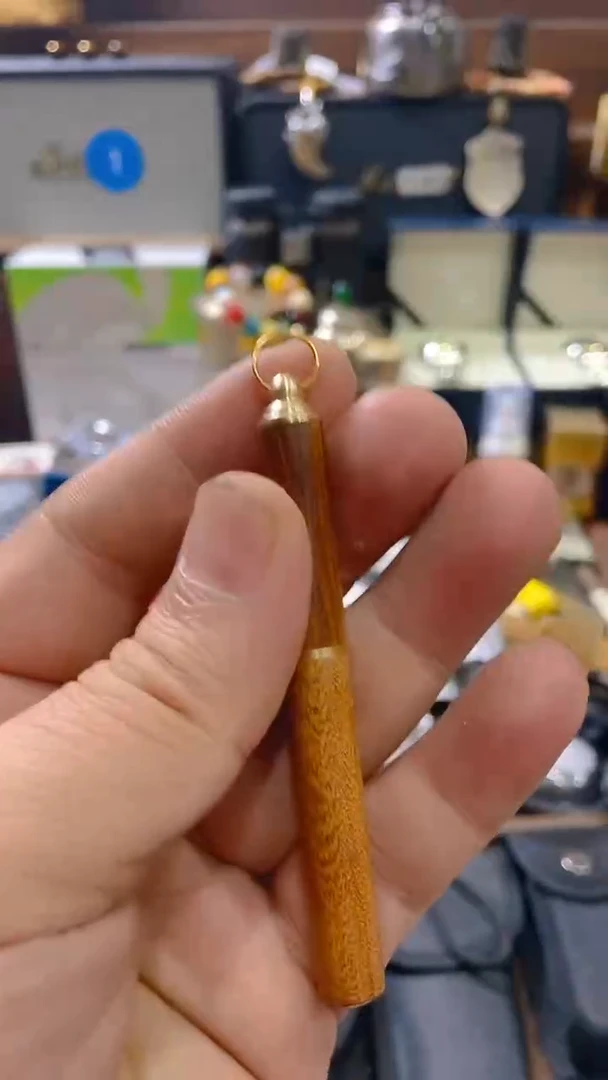 瓷片闪购商品 如图所示