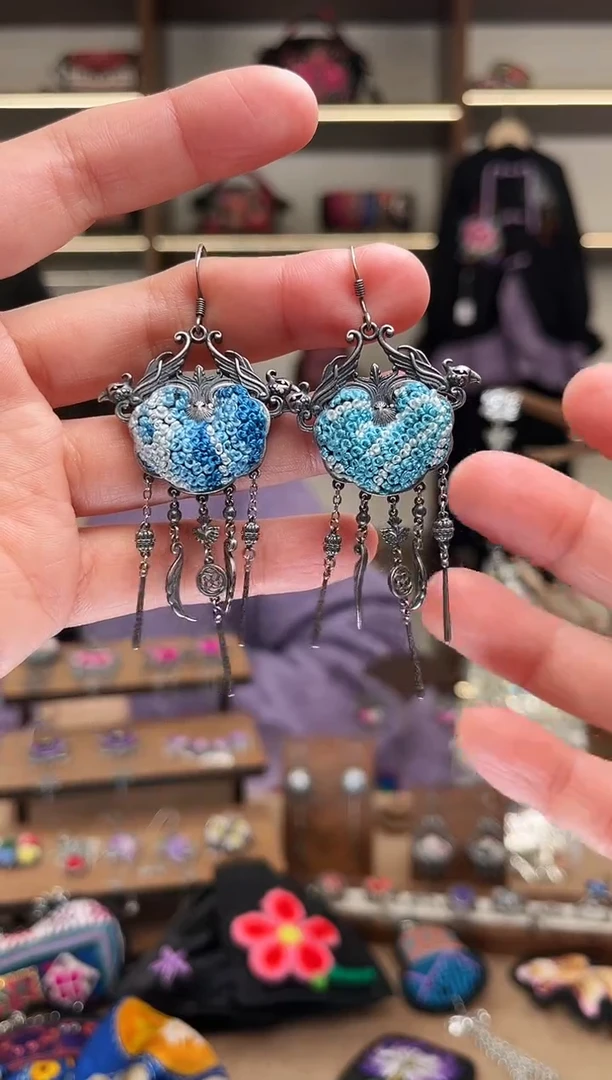 织绣1684黔东南苗族刺绣