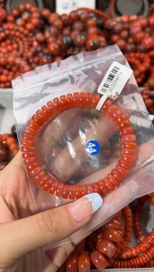 未镶嵌手串南红玛瑙9