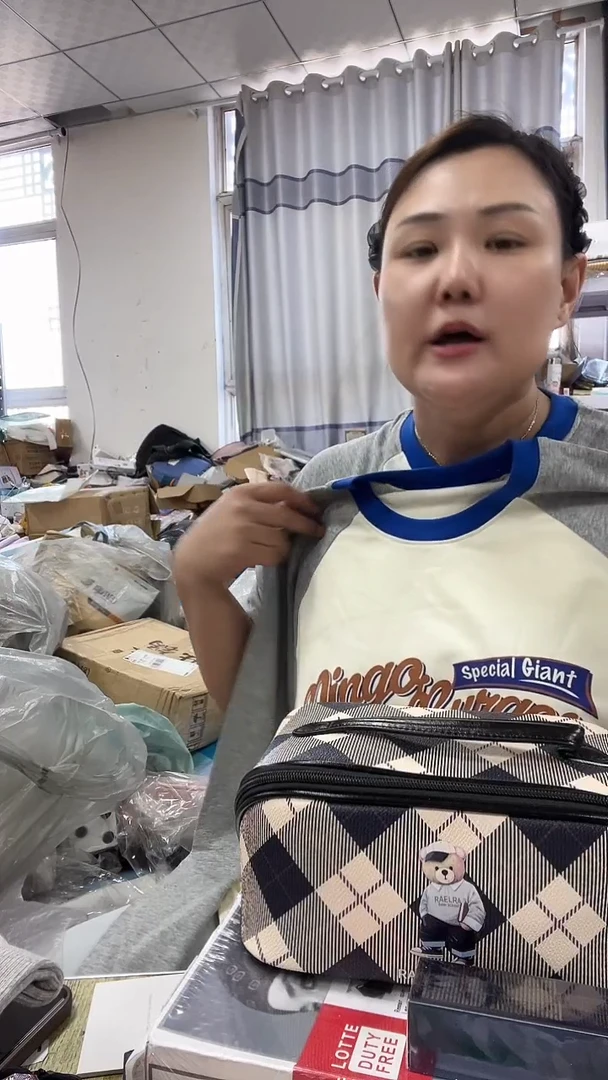 牦牛剖层皮革琪老板女包1号店超好看发图片款汉堡卫衣
