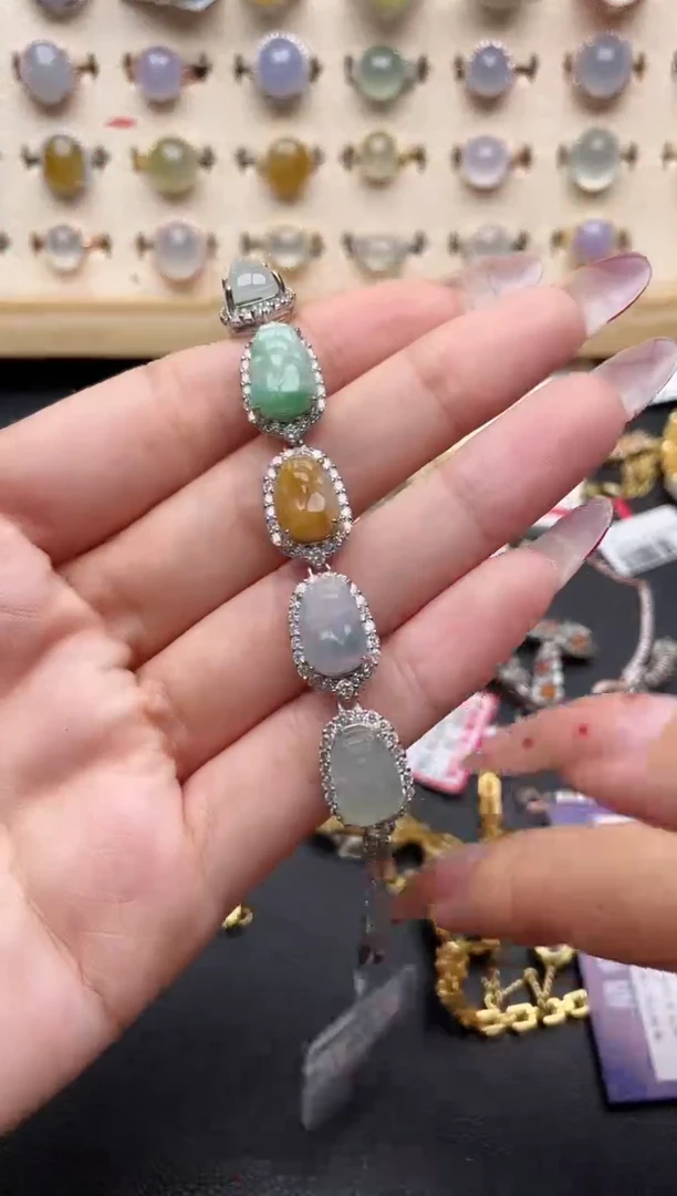 【闪购商品】翡翠戒指银S925镶嵌一物一证一礼盒