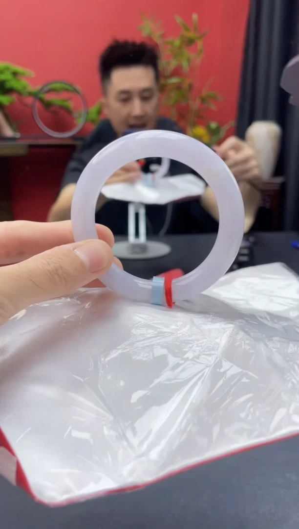 未镶嵌手镯翡翠10