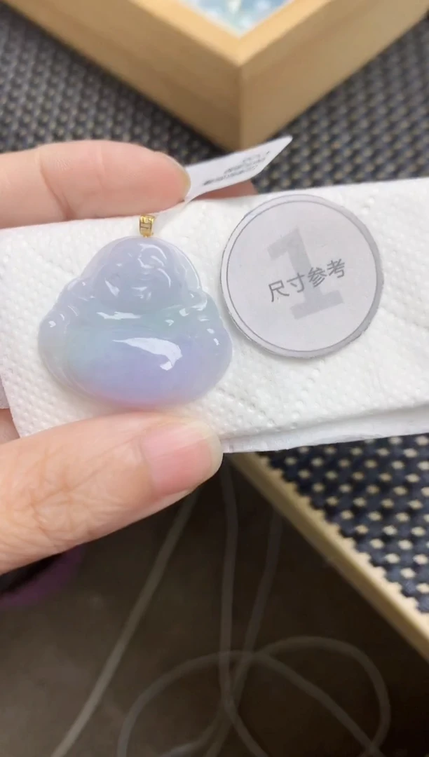 翡翠18K金镶嵌颈饰天然缅甸A货翡翠