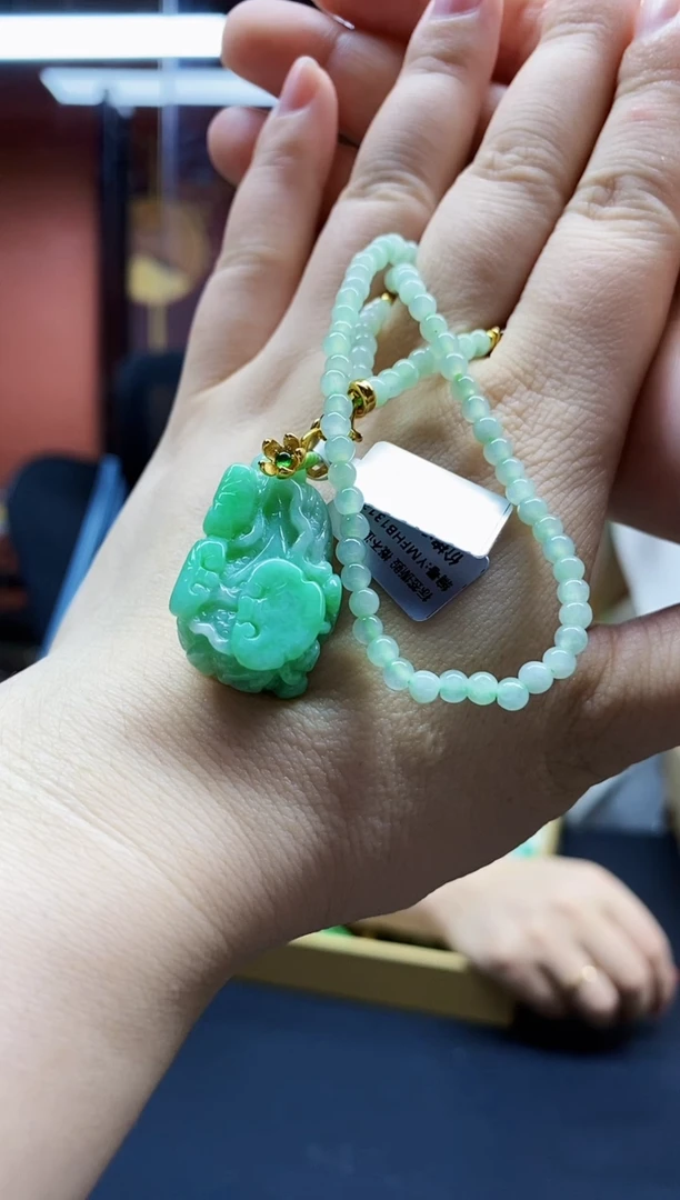 颈饰未镶嵌翡翠翡翠吊坠