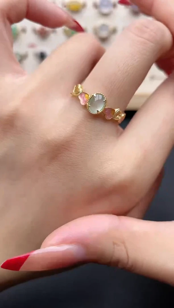 【闪购商品】翡翠戒指银S925镶嵌一物一证一礼盒