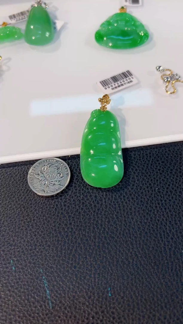 颈饰18K金镶嵌翡翠天*缅料A货/支持复检/一件