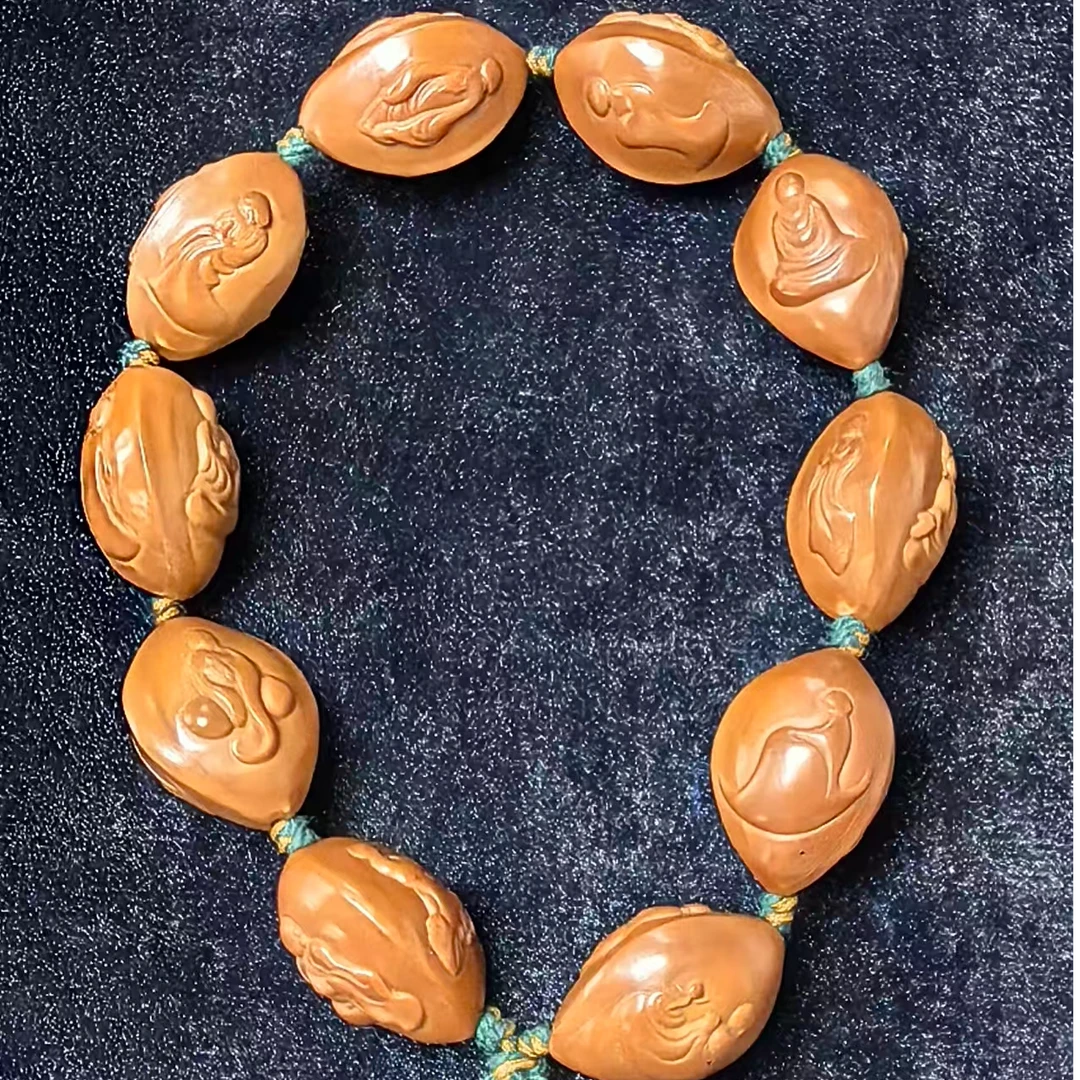 三面无相佛橄榄核1.7cm