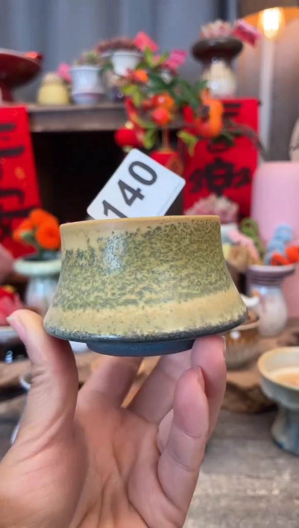 【闪购商品】摆件140知木小芳花盆