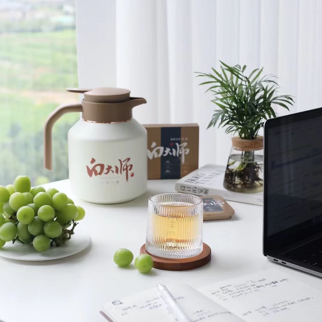 白大师方片壶正宗高山2017年一级寿眉小方片120克套装