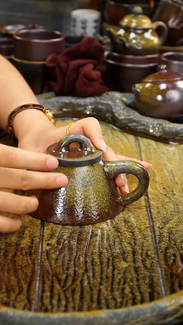 茶壶紫砂零化工釉，天然灰落