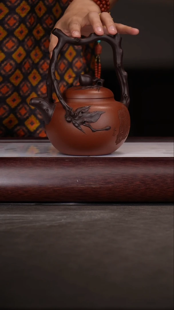 茶壶紫砂诸葛永南/紫泥/东坡提梁/500c