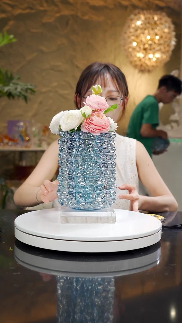 琉璃福利海蓝色设计款花瓶