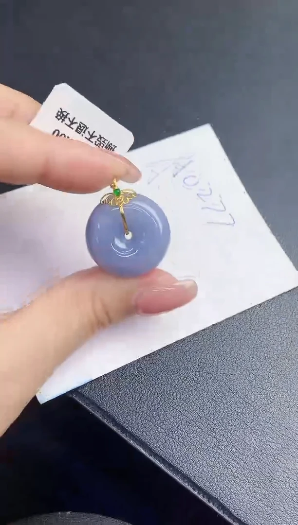 翡翠18K金镶嵌颈饰00000000000