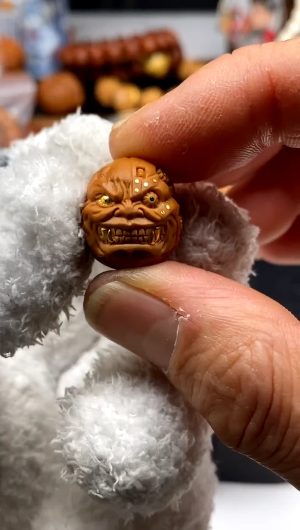 手串猴头核桃雨墨臻至  水鬼