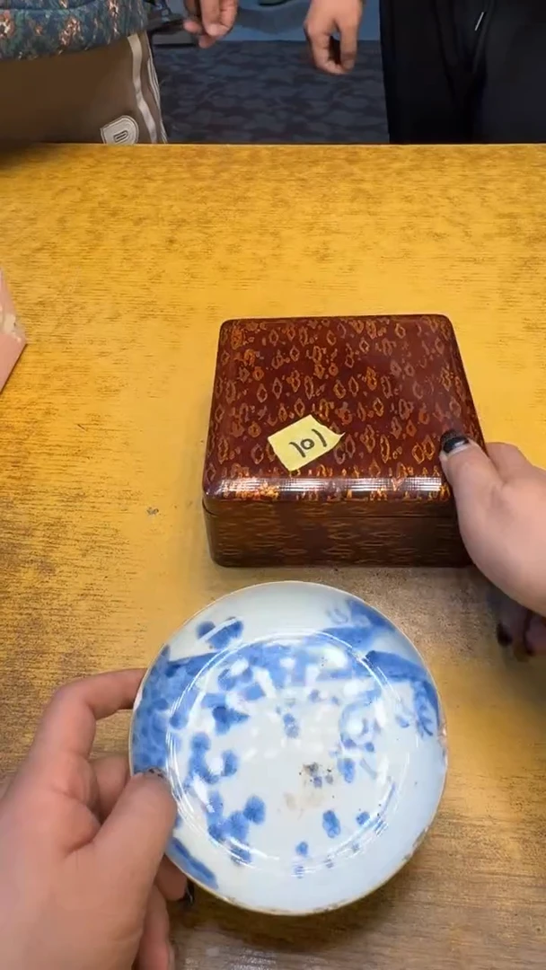 瓷器瓷器瑕疵破破101