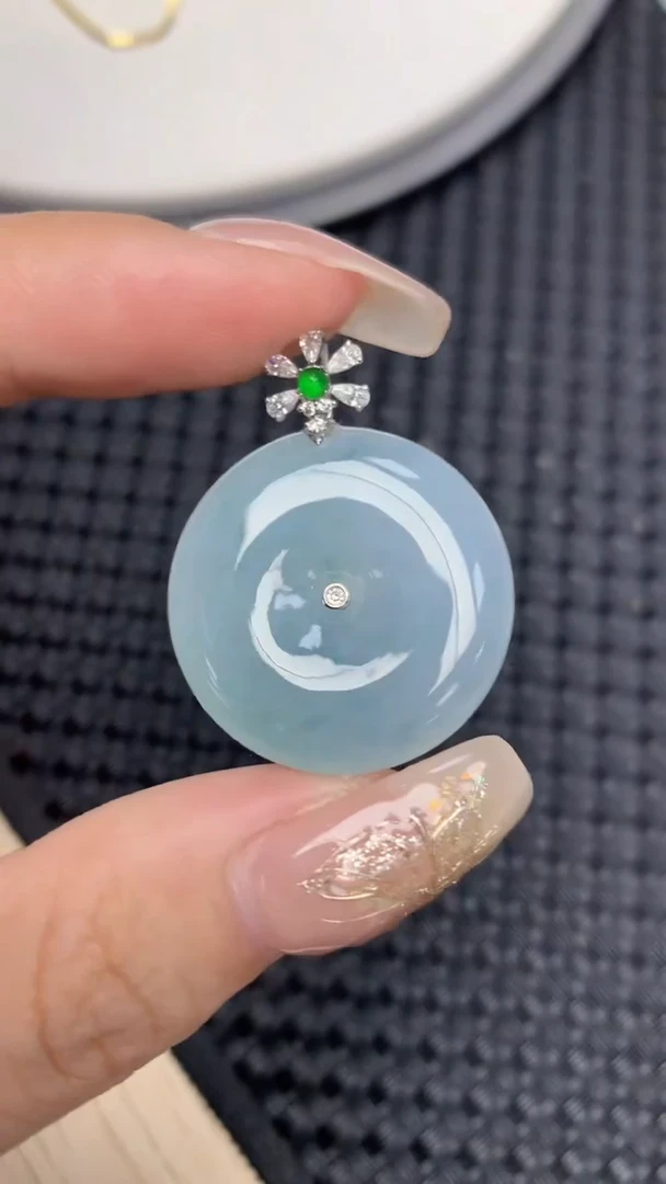 颈饰18K金镶嵌翡翠天然缅甸翡翠a货百元以上9元证书费自理