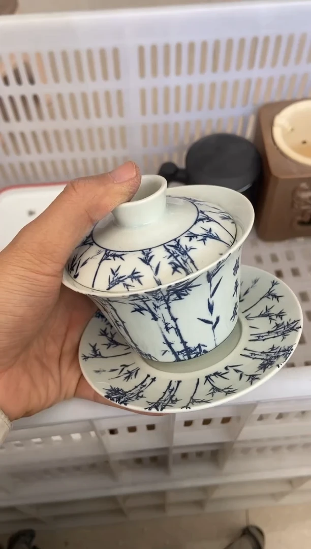 杯无运费险有瑕疵的摄影的产品有使用过的痕迹有点脏介意勿拍