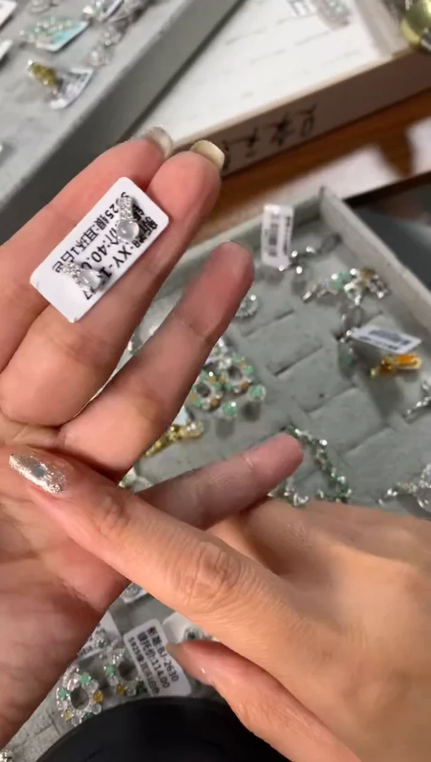 银S925镶嵌戒指翡翠热搜