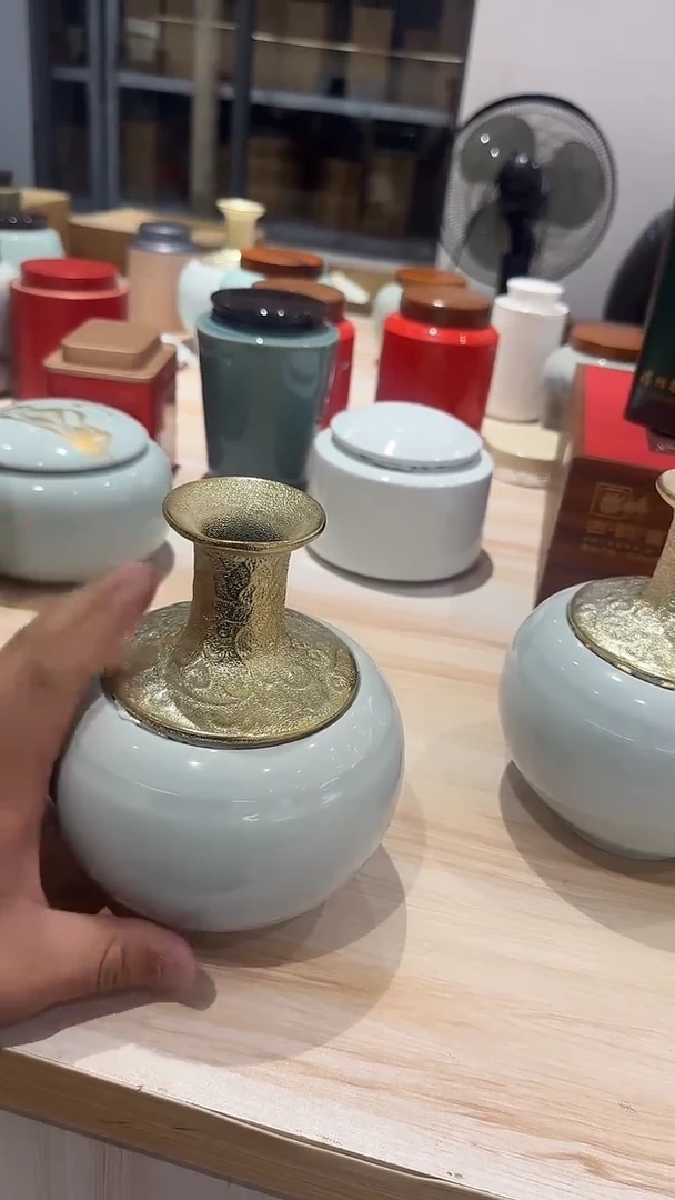 德化精品陶瓷罐买一送一